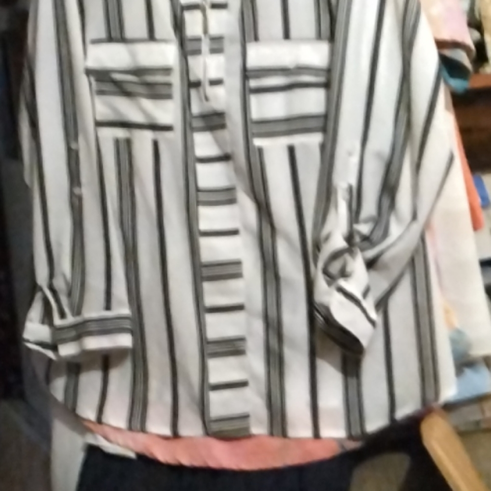 2x Gorgeous Roll-Up Sleeve Button Front Stripe Sh… - image 2